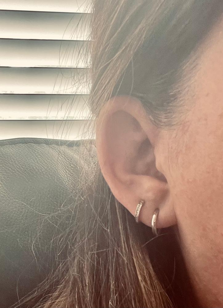 Silver Hoop Earrings, Huggie Earrings, Small Hoop Earrings – AMYO