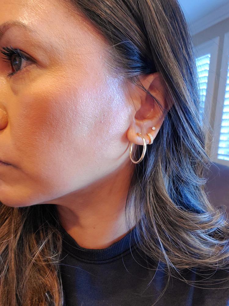 14K Gold Huggie Earrings, Diamond Earrings, 14K Gold Hoop Earring – AMYO  Jewelry