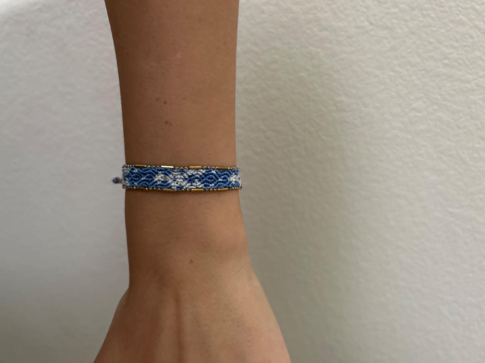 Bali Friendship Bracelet - Azure Blue and White - Customer Photo From Yasmin Huebes