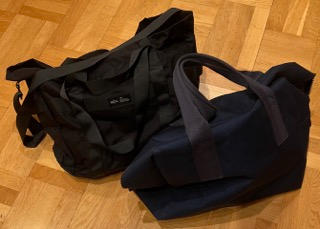 Utgård Bag 40L/96L - Svart Medium 40 L - Customer Photo From Leslie Öqvist