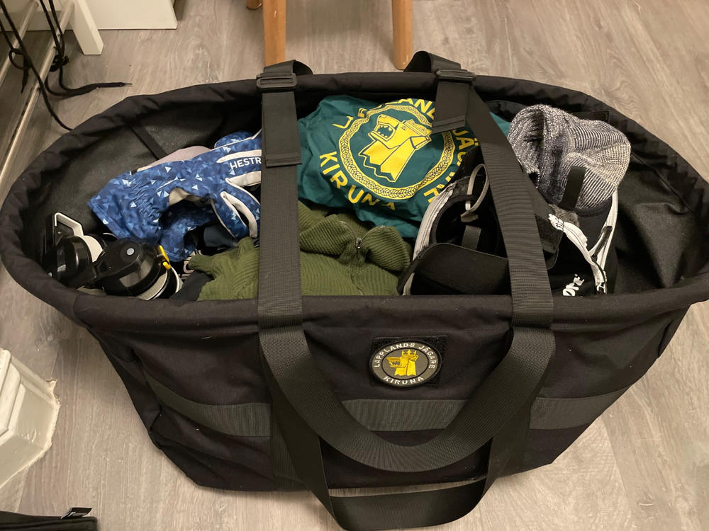 Utgård Bag - Förbeställning - Svart Large 96 L - Customer Photo From Fredrik Asplund