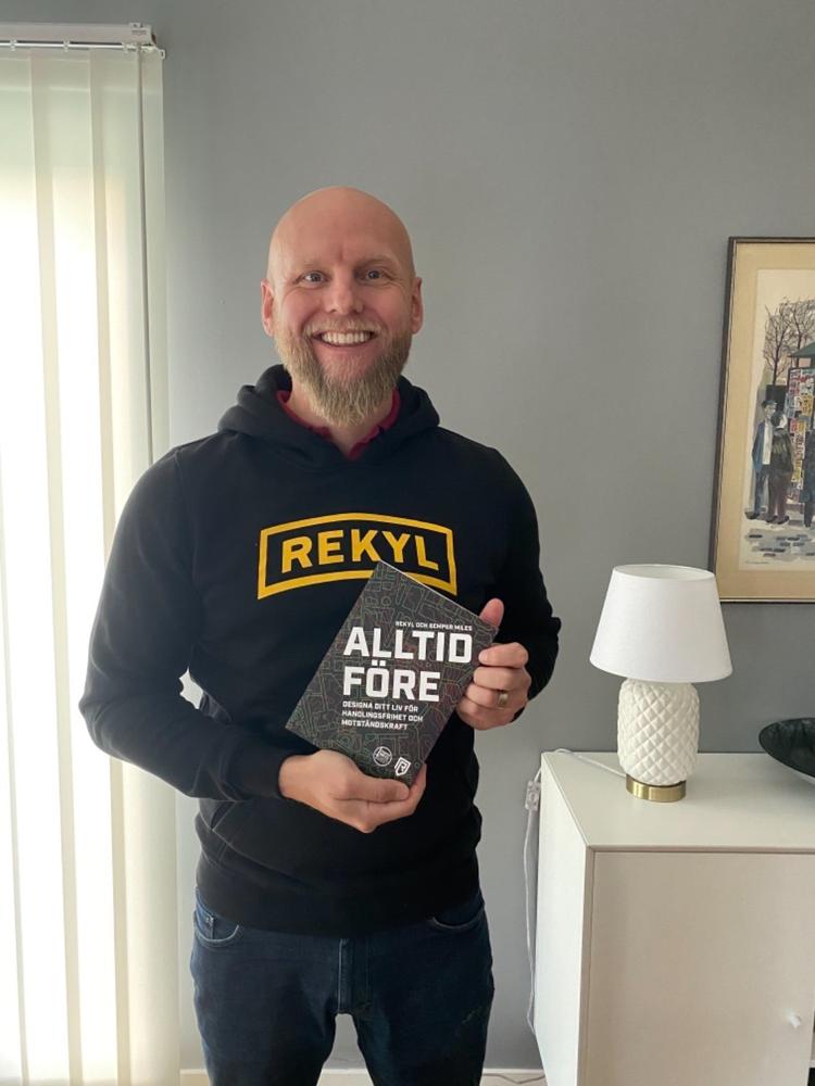 Ranger Hoodie Black - M - Customer Photo From Peter Norrman