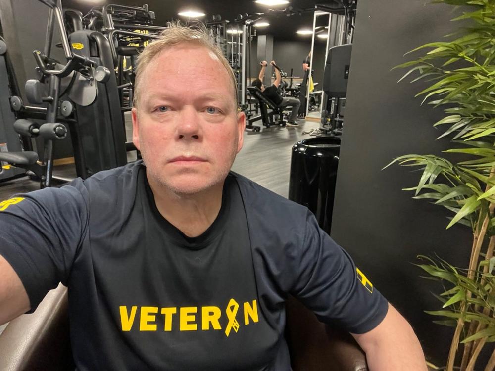 Gula Bandets Officiella Veteran Träningströja Navy - 3XL - Customer Photo From Ulf Lundqvist