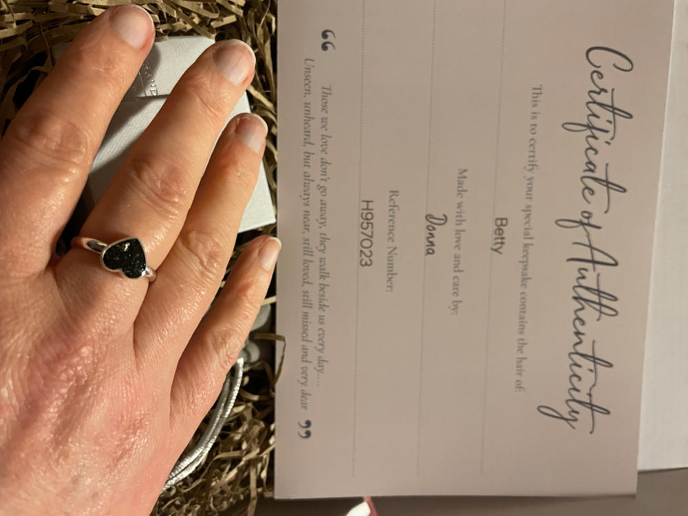 Memorial Ashes Heart Cremation Ring - Customer Photo From Rachel Hancock