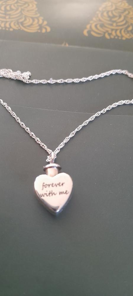 Pawprint Ashes Locket - Customer Photo From Deirdre Campbell