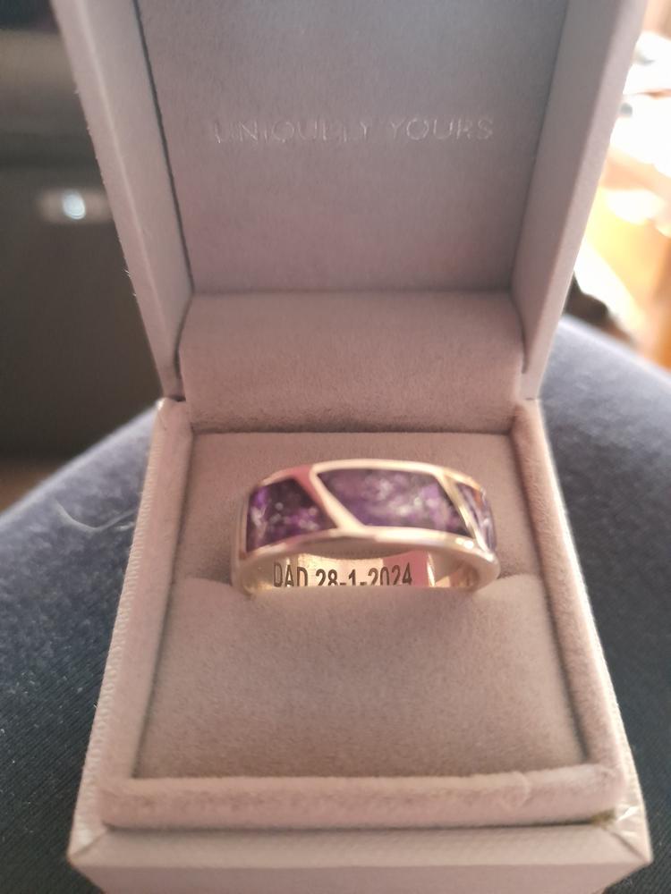 Memorial Ashes Mens Ring - Customer Photo From Tracy Wake