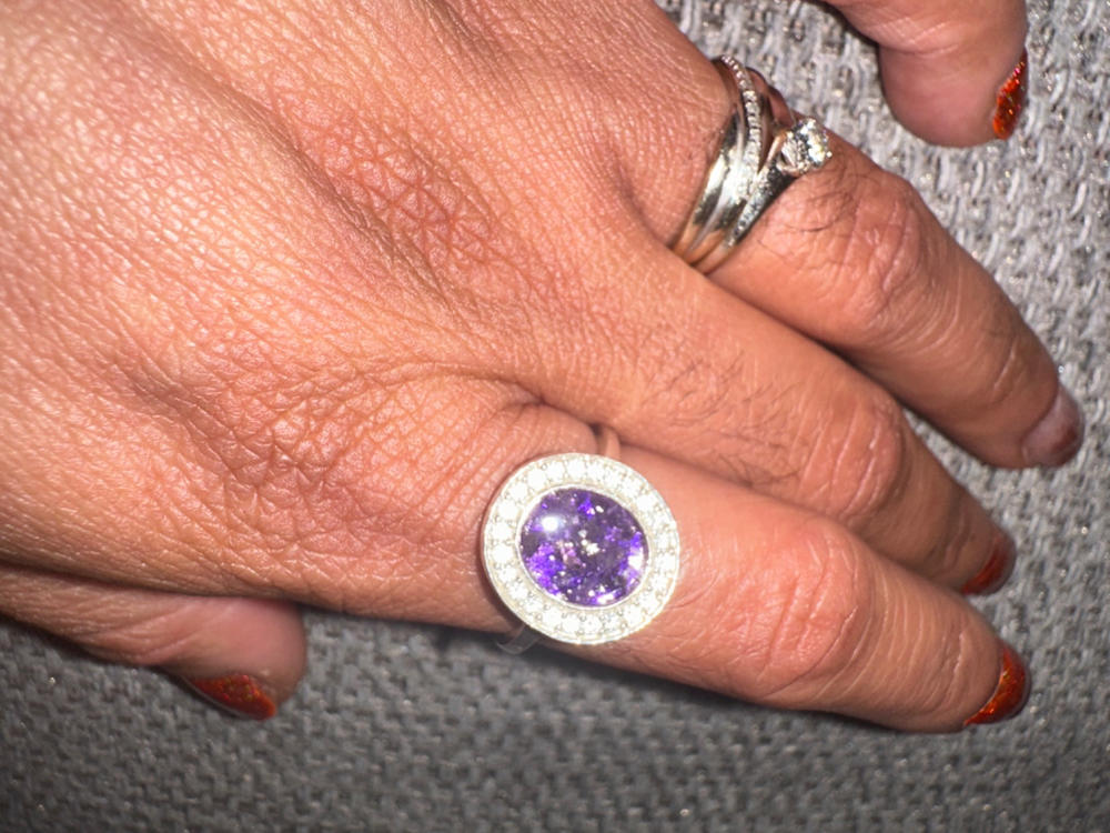 Memorial Ashes Oval Sparkle Ring - Customer Photo From Kirsty Peake