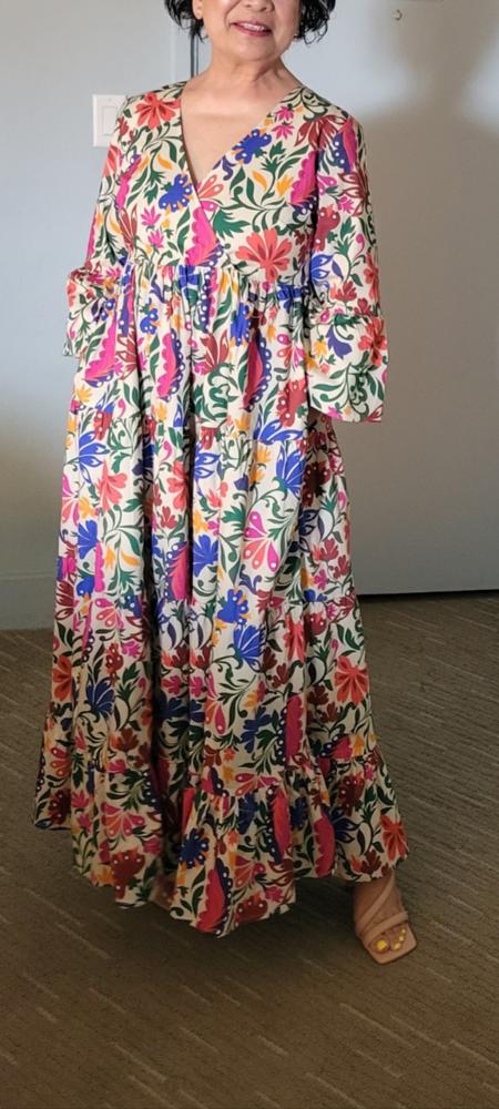 Leota Sariah Floral 3/4 Sleeve Poplin Maxi Dress - Customer Photo From Susan U. Beltran