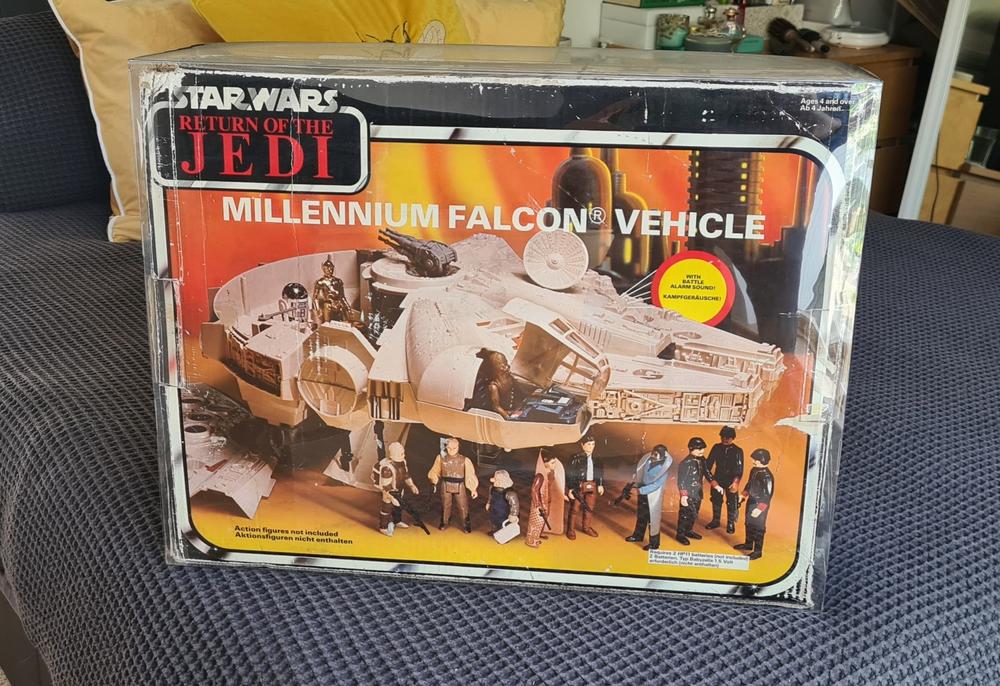 Star Wars Millennium Falcon Spaceship (Palitoy) Display Case - Customer Photo From Micah Kent