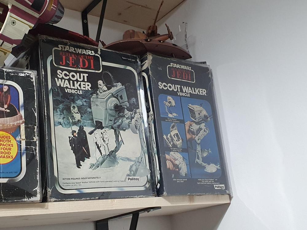 Star Wars Scout Walker Vehicle (Kenner/Palitoy) Folding Display Case - Customer Photo From Alan Edmunds