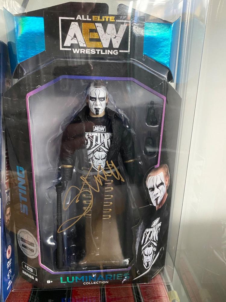 AEW Unrivaled Collection Figure Display Case - Customer Photo From Del Elhelily