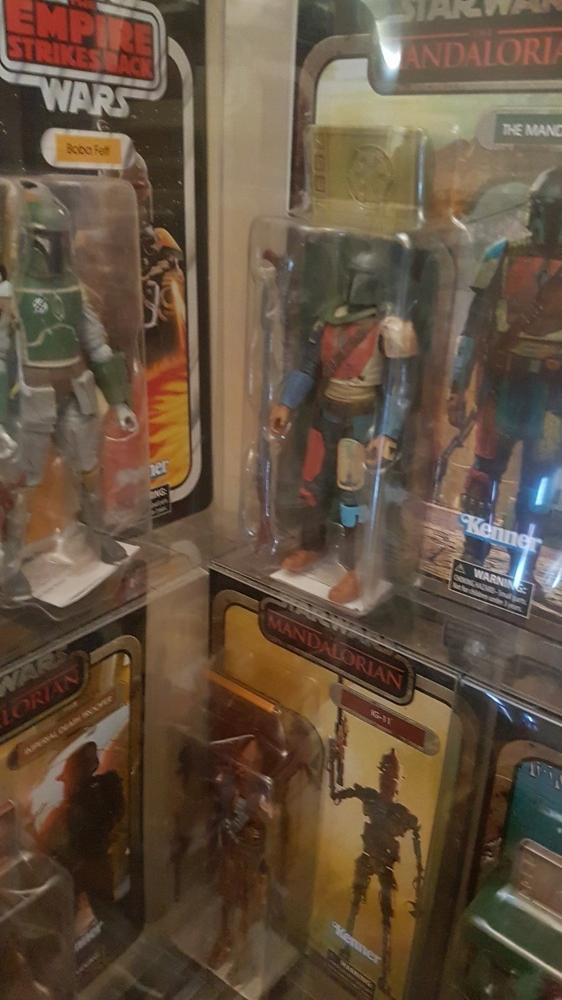 Star Wars The Mandalorian Credit Collection Figure Display Case - Customer Photo From Dave M.