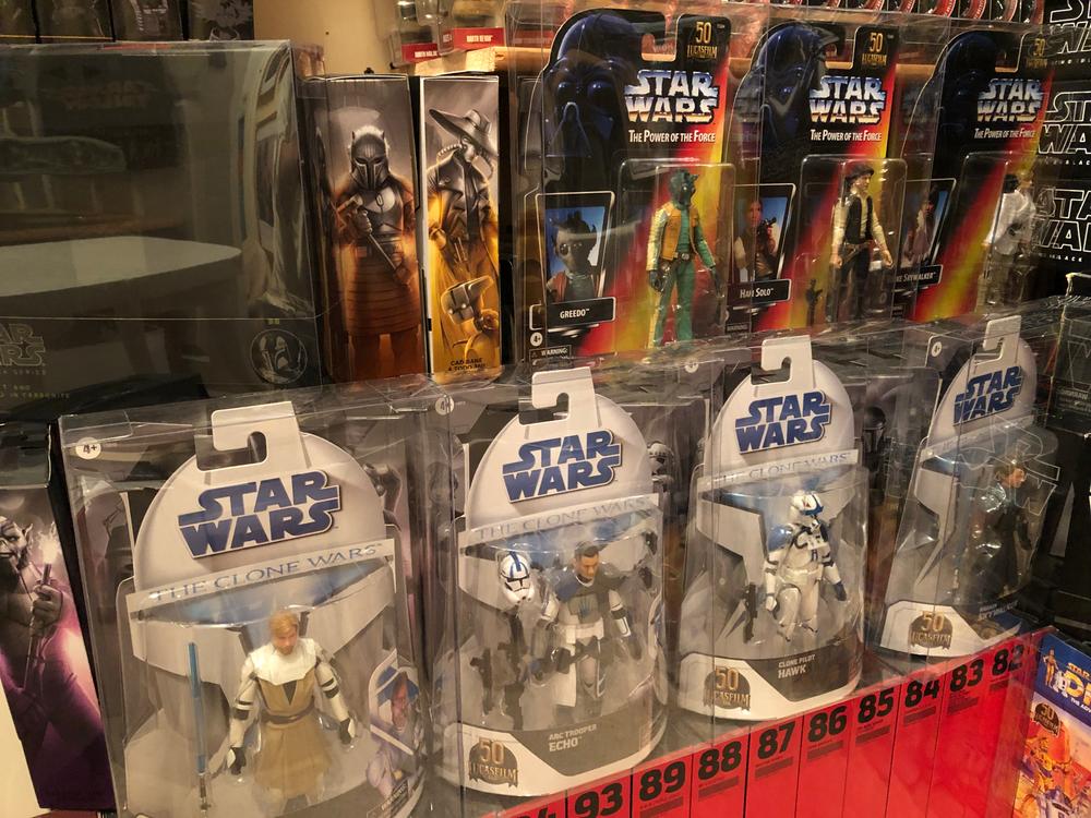Star Wars The Clone Wars Lucasfilm Ltd 50th Anniversary Figure Display Case - Customer Photo From David