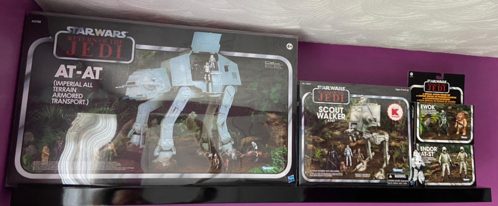 Star Wars The Vintage Collection AT-AT Vehicle Folding Display Case - Customer Photo From Gary M.