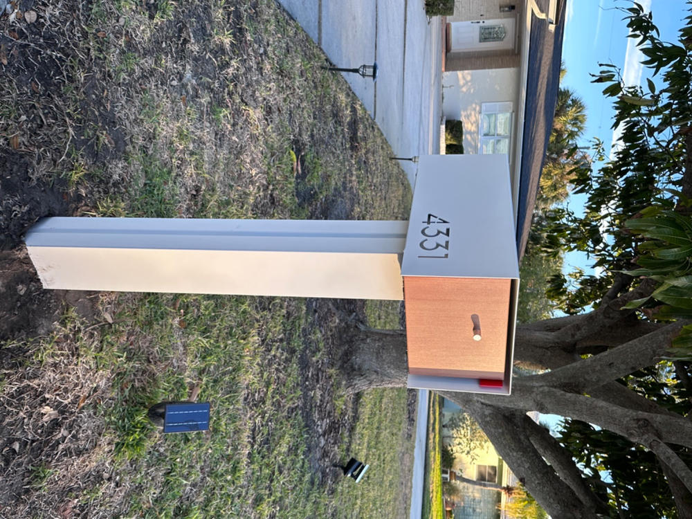 Waldo XL | Custom Mailbox - Customer Photo From Andrew Fellios