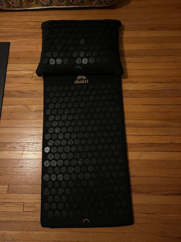 Shakti Premium Acupressure Mat - Customer Photo From Danita