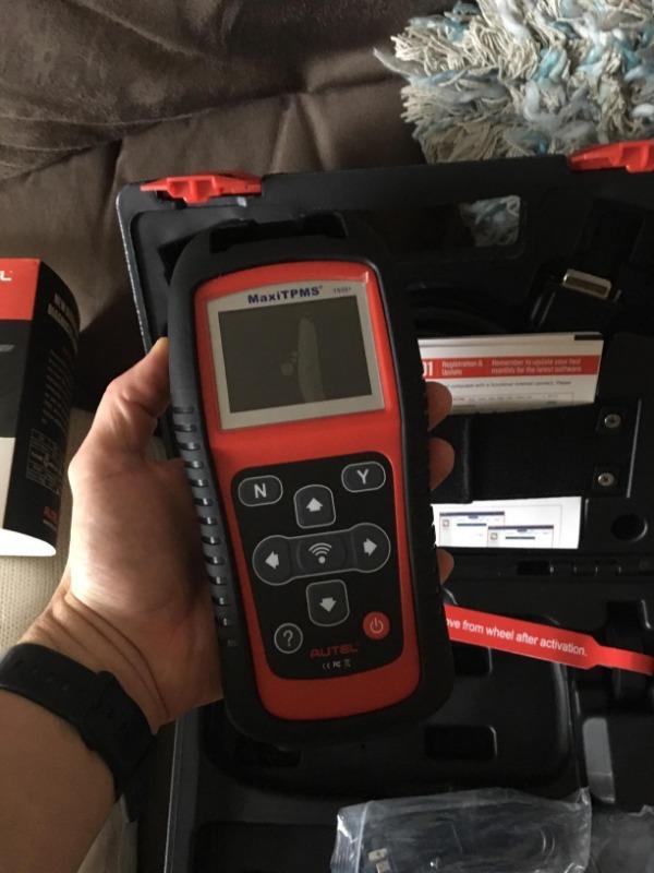 Autel MaxiTPMS TS508 WF Kit UK/EU | Upgraded Version of TS508 | Program MX-Sersors | Activate/Relearn Sensor | Read/Clear TPMS DTCs - Customer Photo From Andygo