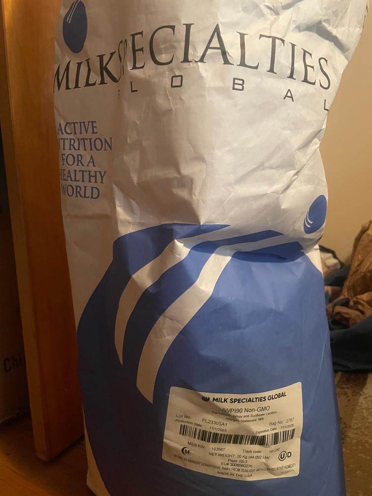 Whey Protein Isolate 90% Powder - Customer Photo From Kevin