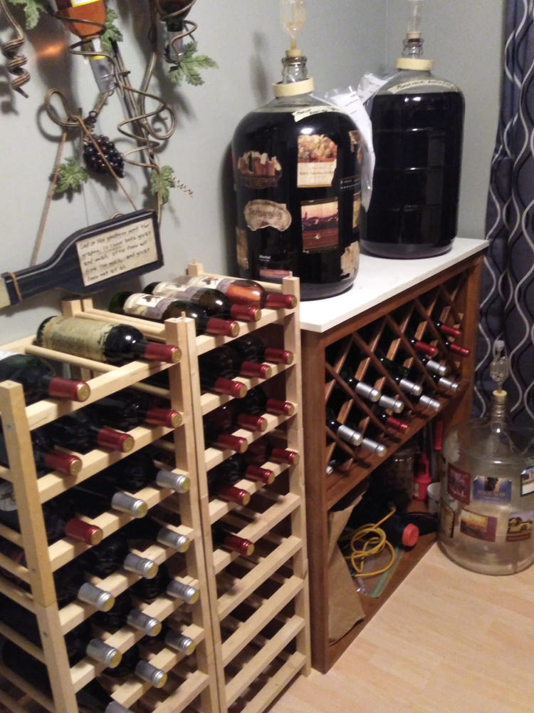 Merlot | Medium/Heavy-Bodied Red Winemaking Kit (10 L | 338.14 oz) - Customer Photo From Raymond Sears