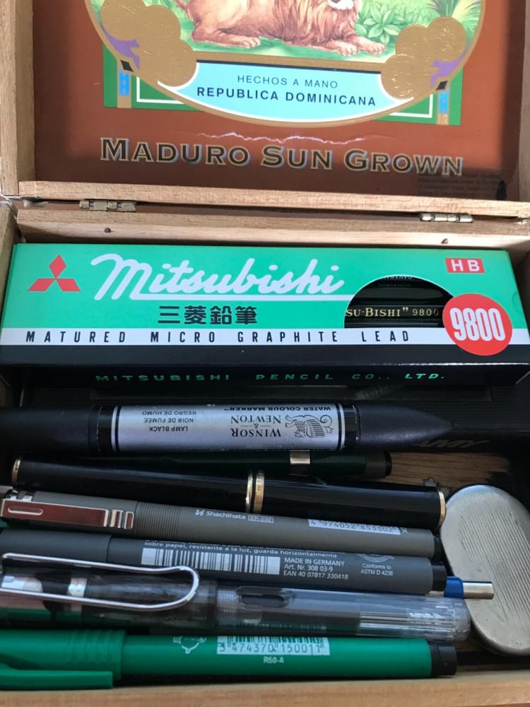 Uni Mitsubishi 9800 Pencil - Pack of 12 - Customer Photo From Jon Kane