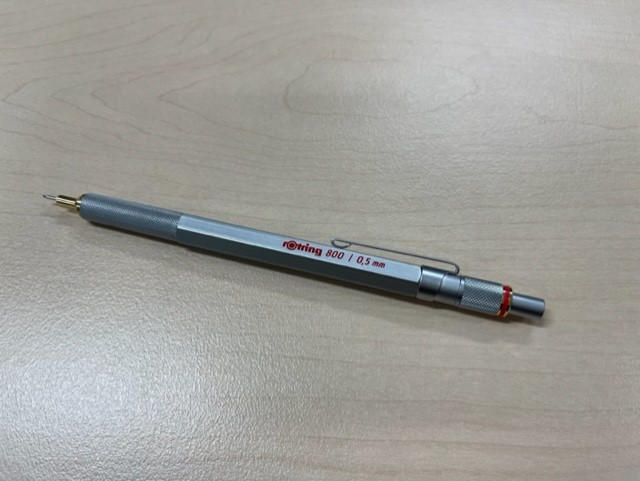 Rotring 800 Retractable Drafting Pencil - Silver Barrel - 0.5 mm/0.7 mm - Customer Photo From HUANG HSIEN Wei