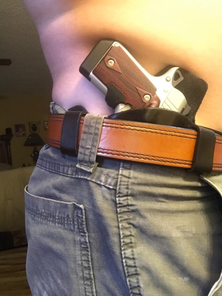 Embossed Dual-Layer Bullhide Gun Belt