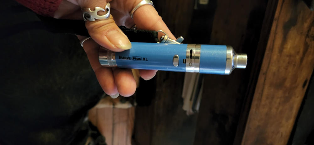 Yocan Evolve Plus XL Replacement Battery - Customer Photo From charmagne Gerow