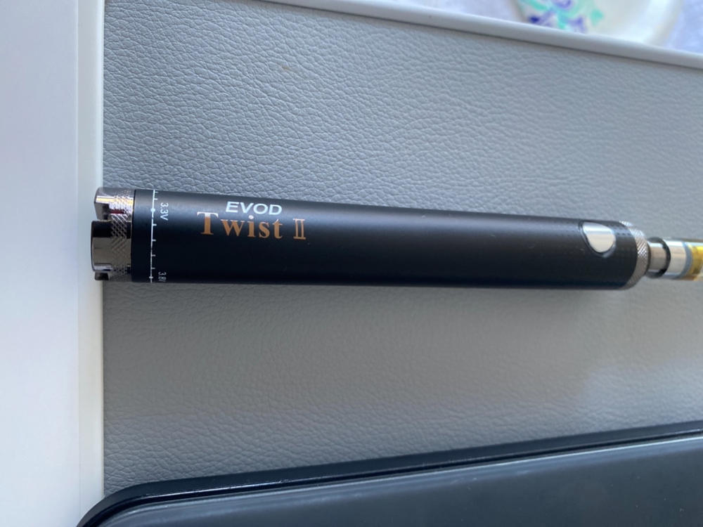 EVOD Twist 2 VV Battery 1600mAh - Customer Photo From Anonymous