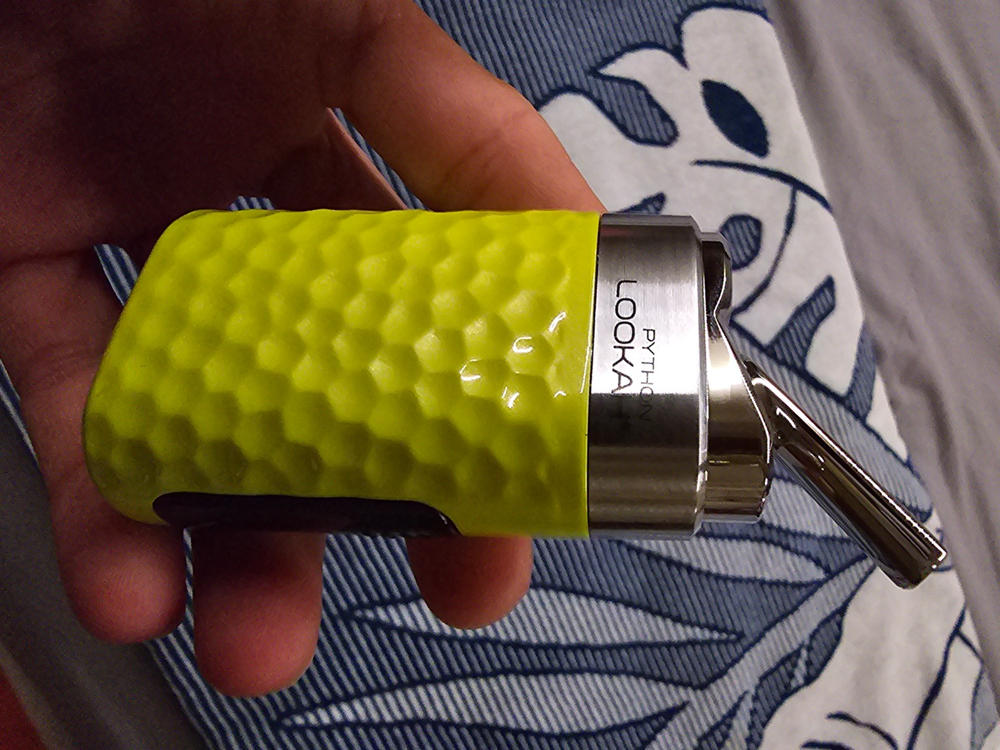 Lookah Python Concentrate Vaporizer - Customer Photo From LAURA TATE