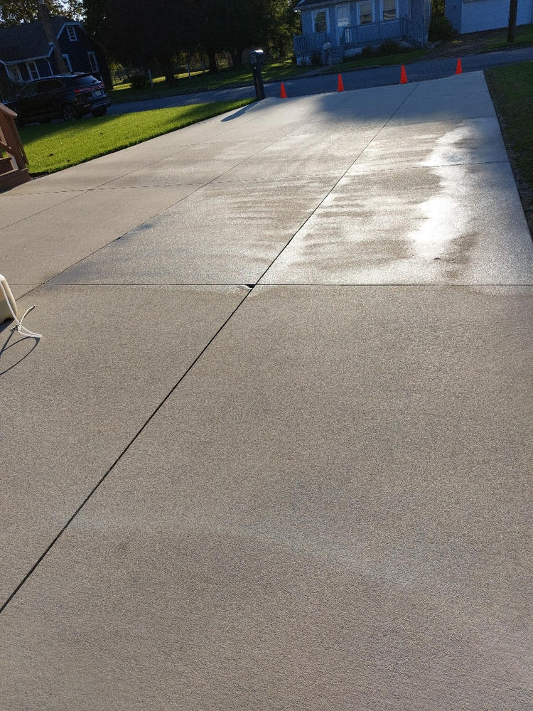 AQUA-X 11 - Natural Appearance, Penetrating Concrete Sealer and Stone Sealer - Customer Photo From ronald Neiling