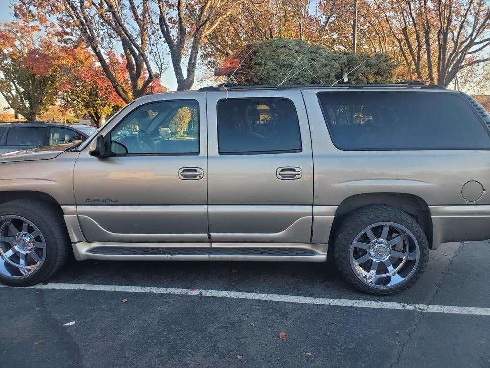 2000-2006 Chevy/GMC Tahoe Yukon Suburban 1500 2WD 4X4 3" Full Suspension Lift Kit With Extended Shocks and Tool - Customer Photo From Rodney Drake