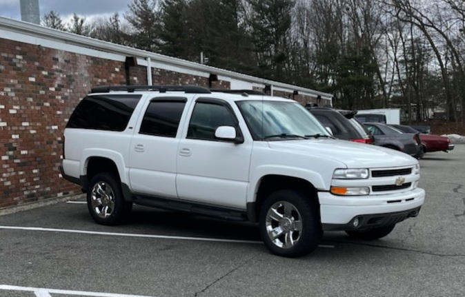 2000-2006 Chevy/GMC Tahoe Yukon Suburban 1500 2WD 4X4 3" Full Lift Kit With Extended Shocks and Tool - Customer Photo From Kristopher Pierce