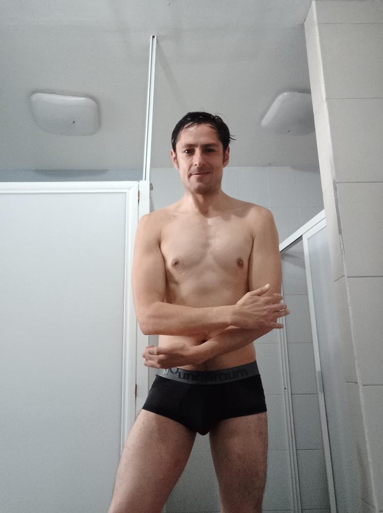 Anatomic Mini Trunk - Customer Photo From Robin K.