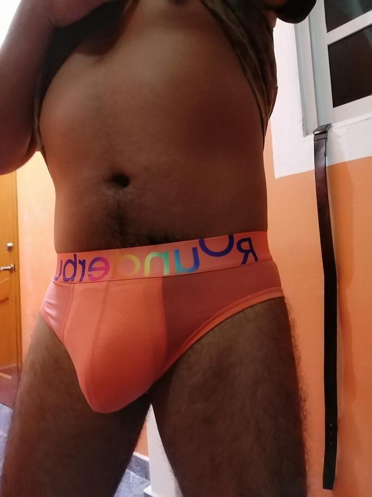 TRANSPARENT PRIDE Package Brief - Customer Photo From Osvaldo M.