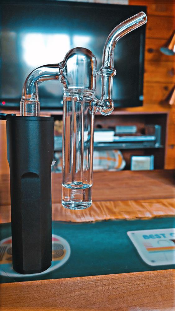 ARIZER Bubbler Max - Customer Photo From Andrew Carter