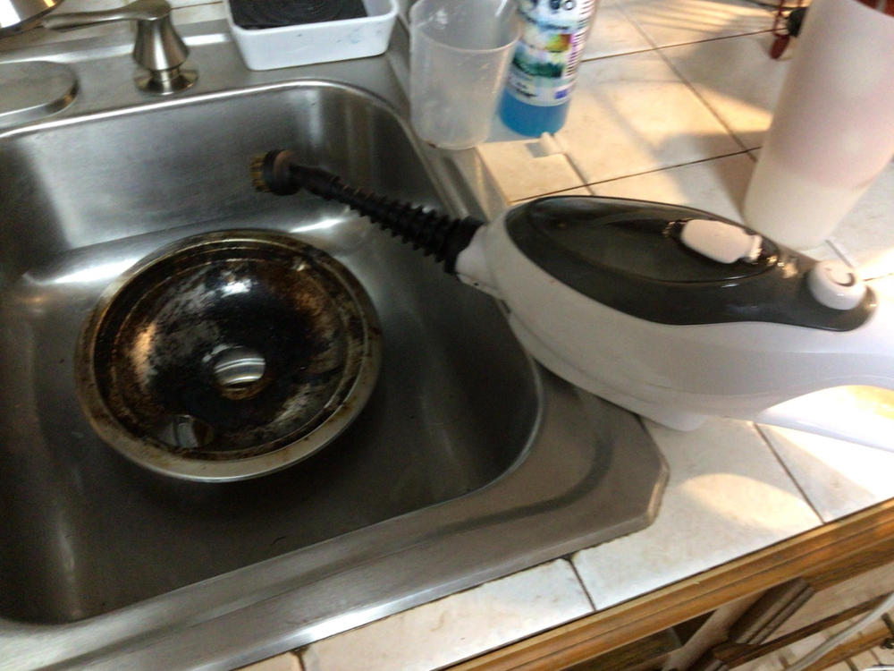 The Housekeeper™ 8-IN-1 ALL-PURPOSE STEAMER - Customer Photo From Olivia Hite