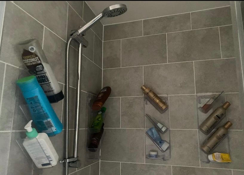 Rustproof & Easy Clean: The ShowerGem Shower Caddy - Customer Photo From Louise Walters