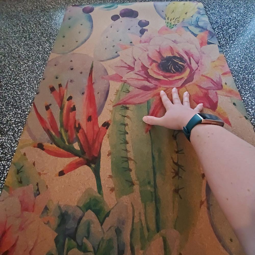 Extra-Thick Botanicals Cork Yoga Mat | 6MM - Customer Photo From Tianna Maehara