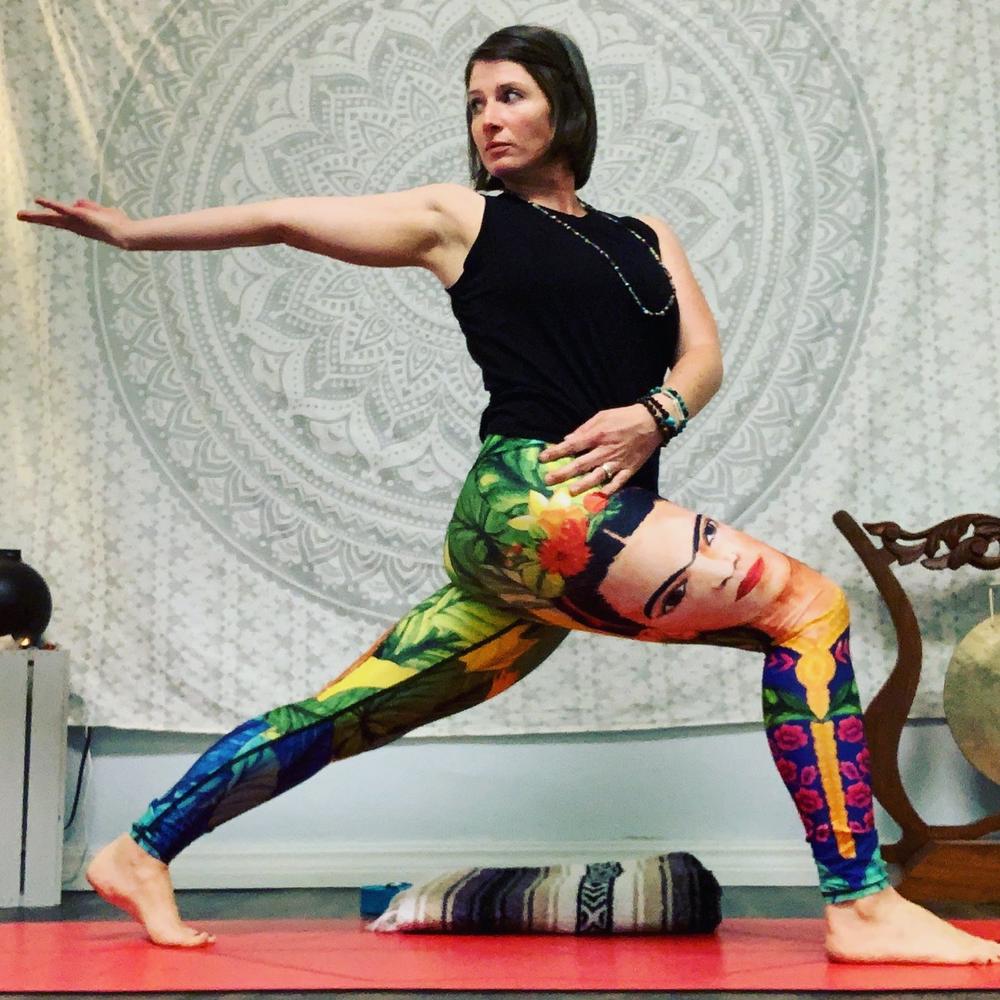 Frida Printed Yoga Leggings - Customer Photo From Crystal B.