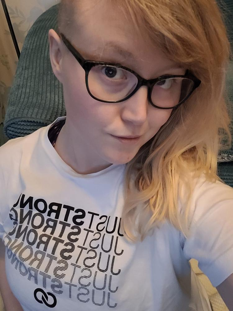 White Fade Graphic Tee - Customer Photo From Jade Repsch 