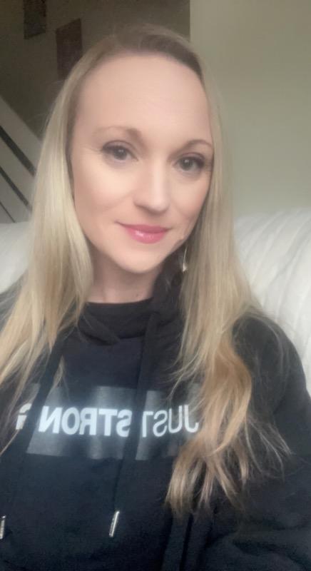 Black Relax Cropped Hoodie - Customer Photo From Charlotte Howells