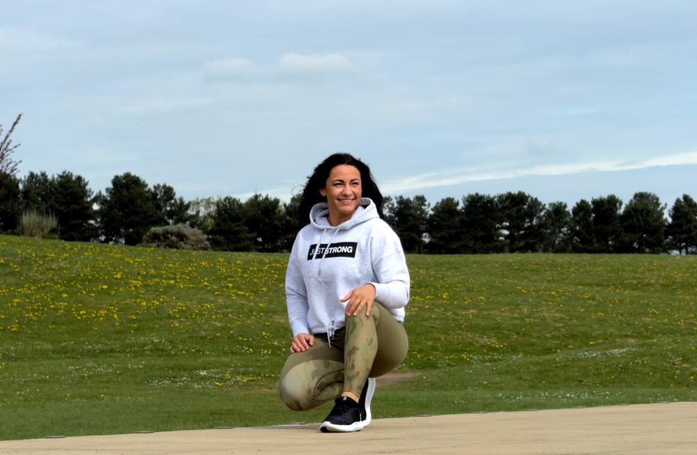 Polar Marl Relax Cropped Hoodie - Customer Photo From Nikolett Gazdag