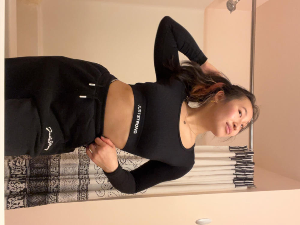 Black Baggy Joggers - Customer Photo From Abby Catalano
