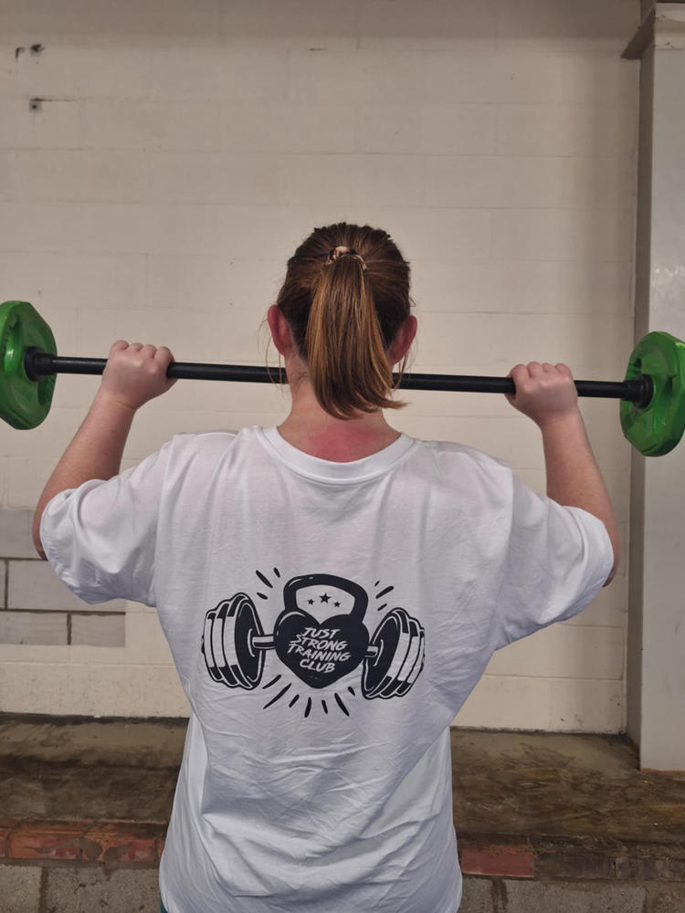 Motion Boyfriend Graphic Club Tee - White - Customer Photo From Klaudia Jachym