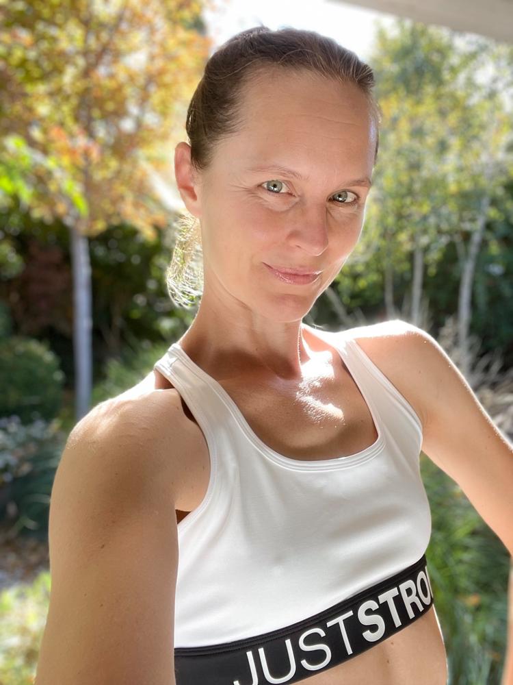 Motion Light Support Bra - White - Customer Photo From Alana Potgieter
