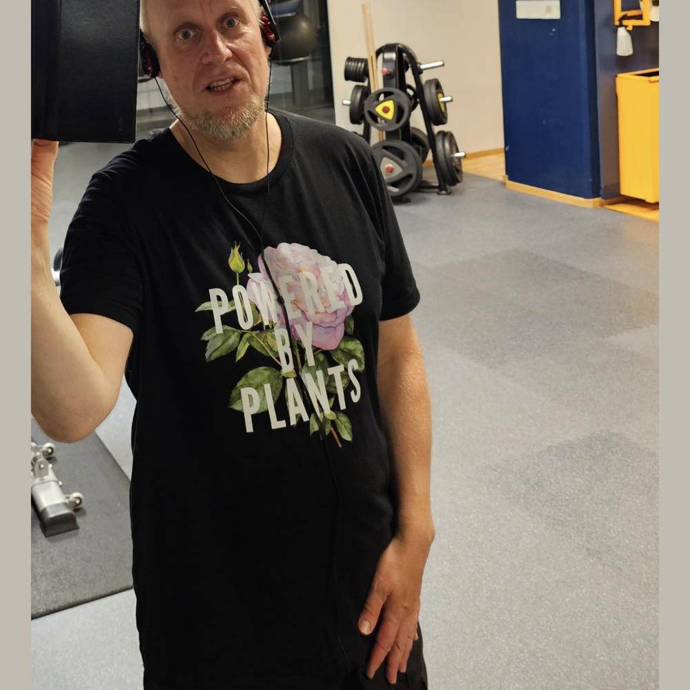 Vegan Athlete T-Shirt (Unisex) - Customer Photo From Jens Dünkelberg