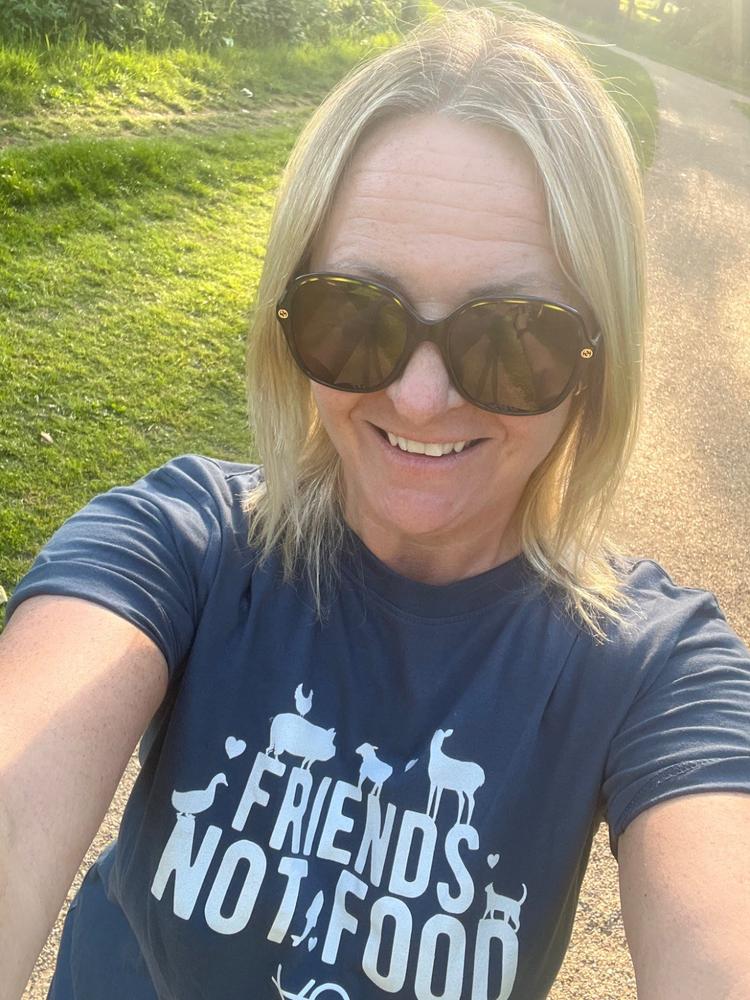 Friends Not Food T-Shirt (Unisex) - Customer Photo From Mandy Campbell-Marshall