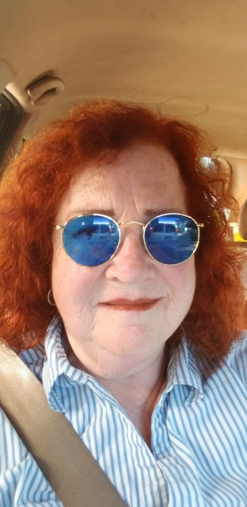 ROUND - BLUE - Customer Photo From Kathleen A.