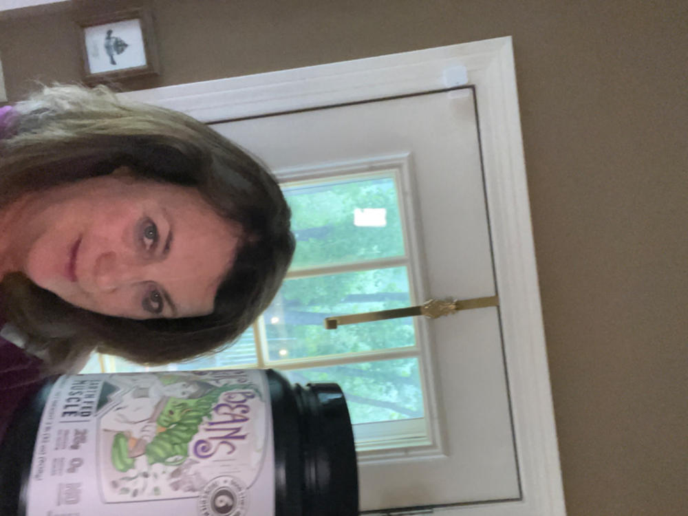 Magic Beans Mocha Grass Fed Whey Protein - Customer Photo From Jennifer Veness