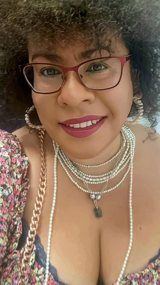 10 Way Necklace - Cream Pearl - Customer Photo From Melanie McKenzie